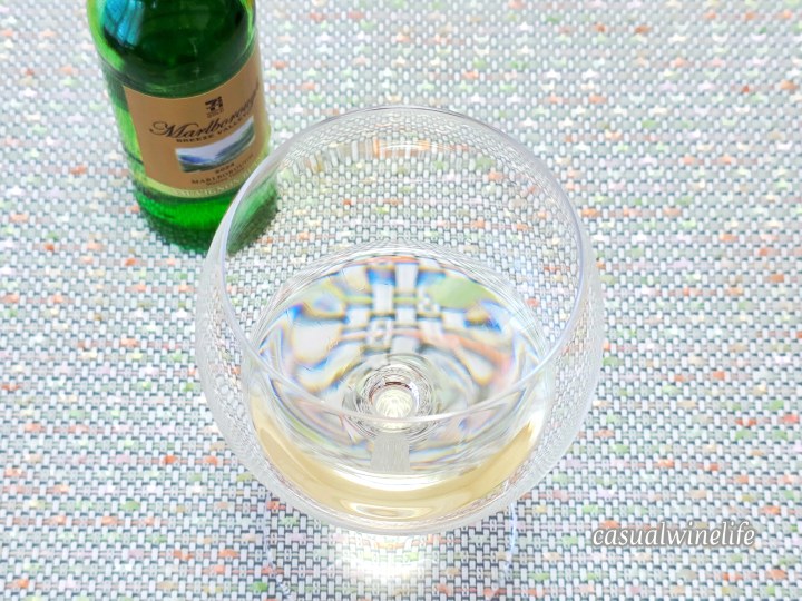 セブンイレブン,セブンプレミアム,7プレミアム,セブンプレミアムゴールド,セブンアンドアイ,ワイン,マールボロブリーズ・ヴァレー,ソーヴィニヨン・ブラン,白,白ワイン,ニュージーランド産,セブンイレブン限定ワイン,コンビニで買えるワイン,コンビニワイン,格安ワイン,おすすめ,レビュー,感想,口コミ,ワインブログ,カジュアルワイン生活